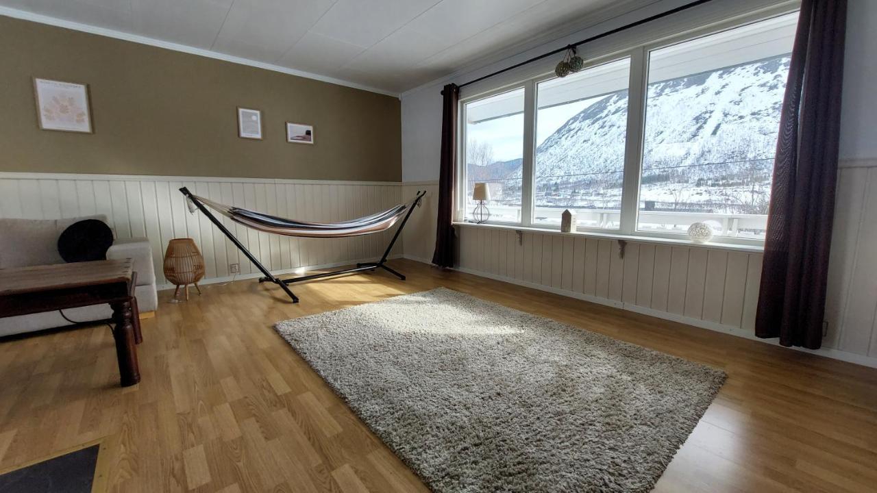 Holiday home On Senja Senjahopen